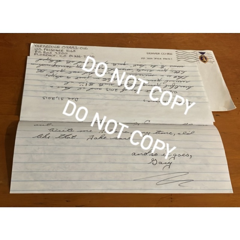 Deceased convicted murderer/gang leader Gary Yarbrough handwritten letter envelope set, signed Gary