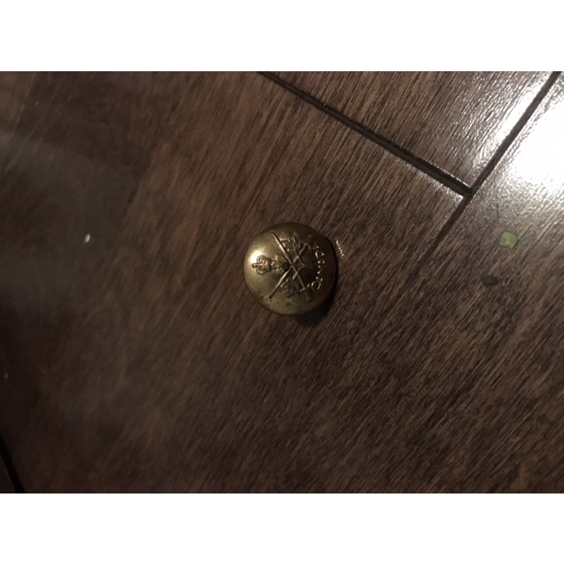 Vintage Canadian forces army uniform golden button