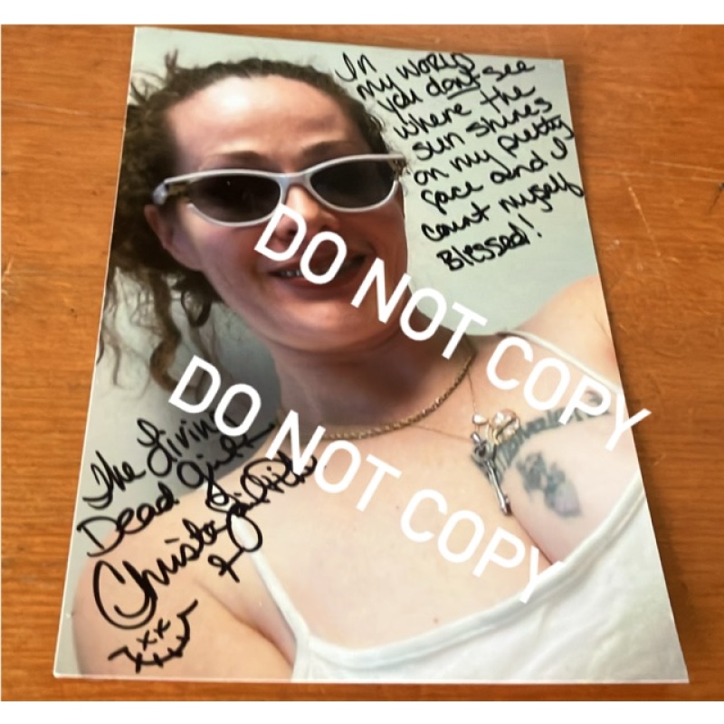 Convicted murderer Christa Pike signed illegal prison prison selfie photograph