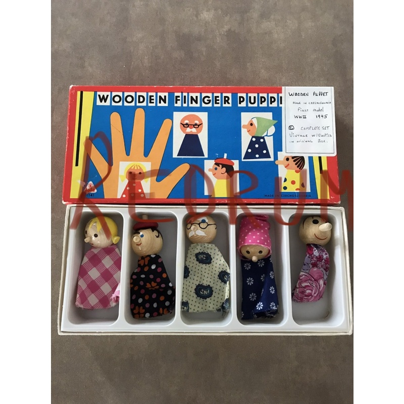 Vintage wooden finger figurine puppet set Made in Czechoslovakia from 1945