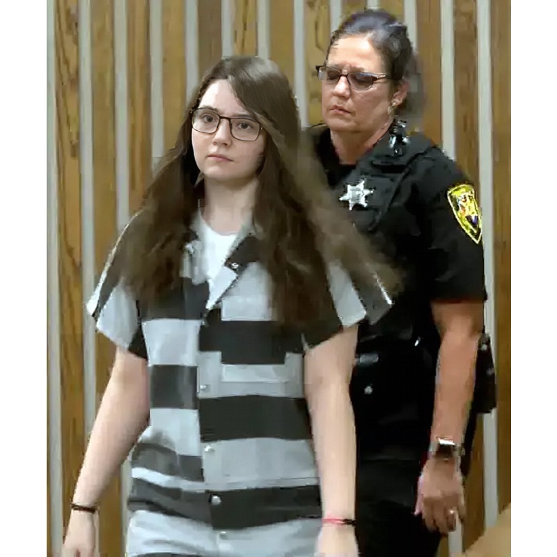 MEGAN NICOLE BOSWELL | Charged With Murder And Abuse In Death Of Her 15-Month-Old Baby Evelyn | 15-Month-Old Girl Was Alive When She Was Shoved Into Trash Can Suffocated By Blanket And Foil | ALS