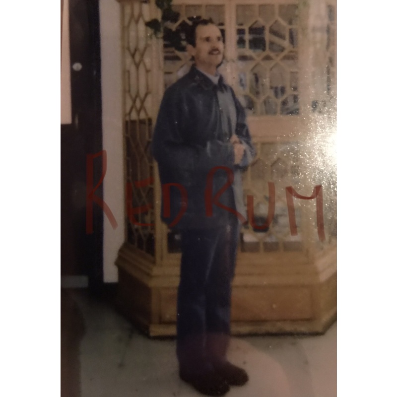 Deceased - Herbert Mullin 2.5 x 3.5 prison photograph signed from 2003-2005