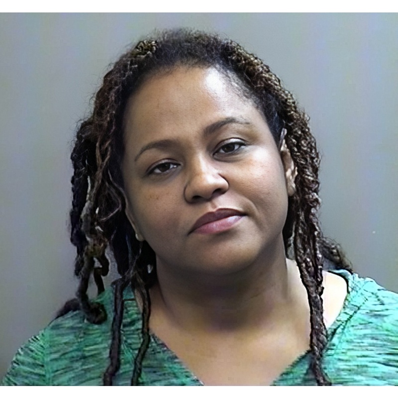 REGLA SUYU BECQUER | Texas Woman, Potential Serial Killer, Charged With 1 Murder, But Police Say She Might Be Connected To 20 Deaths | Used patient’s IDs, personal info on wills, credit card apps, buy vehicles | ALS